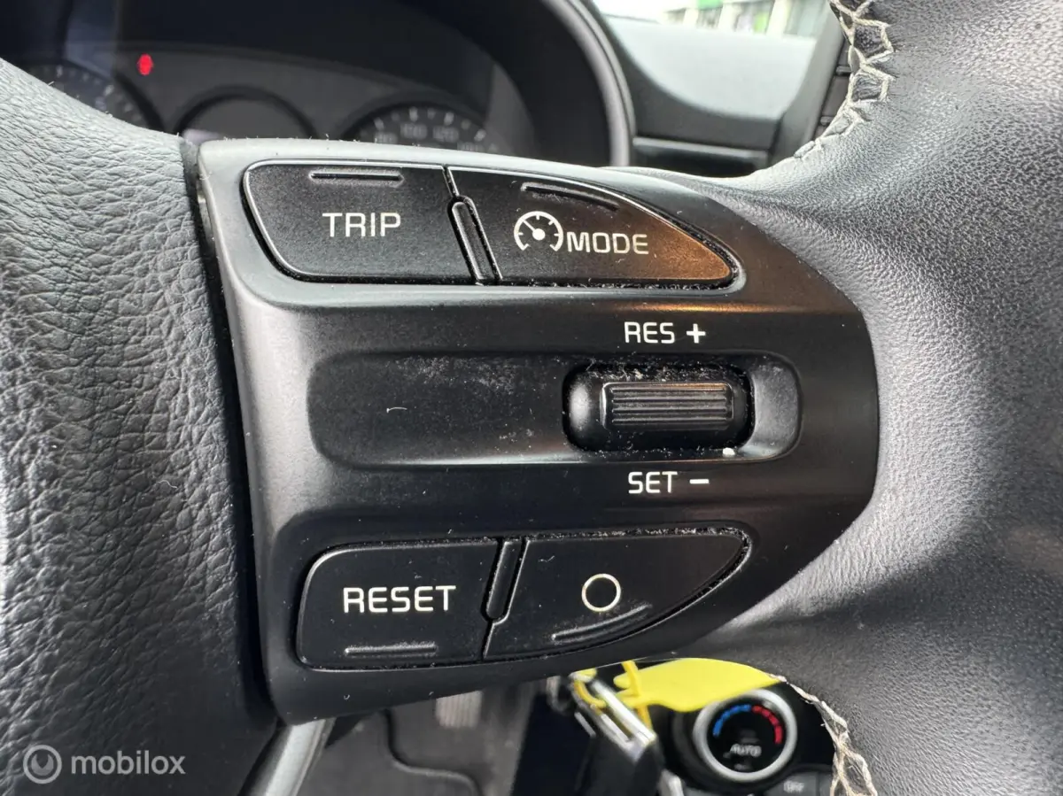 1.0 CVVT/LED/LM VELGEN/NAP/AIRCO/CAMERA/CRUISE C