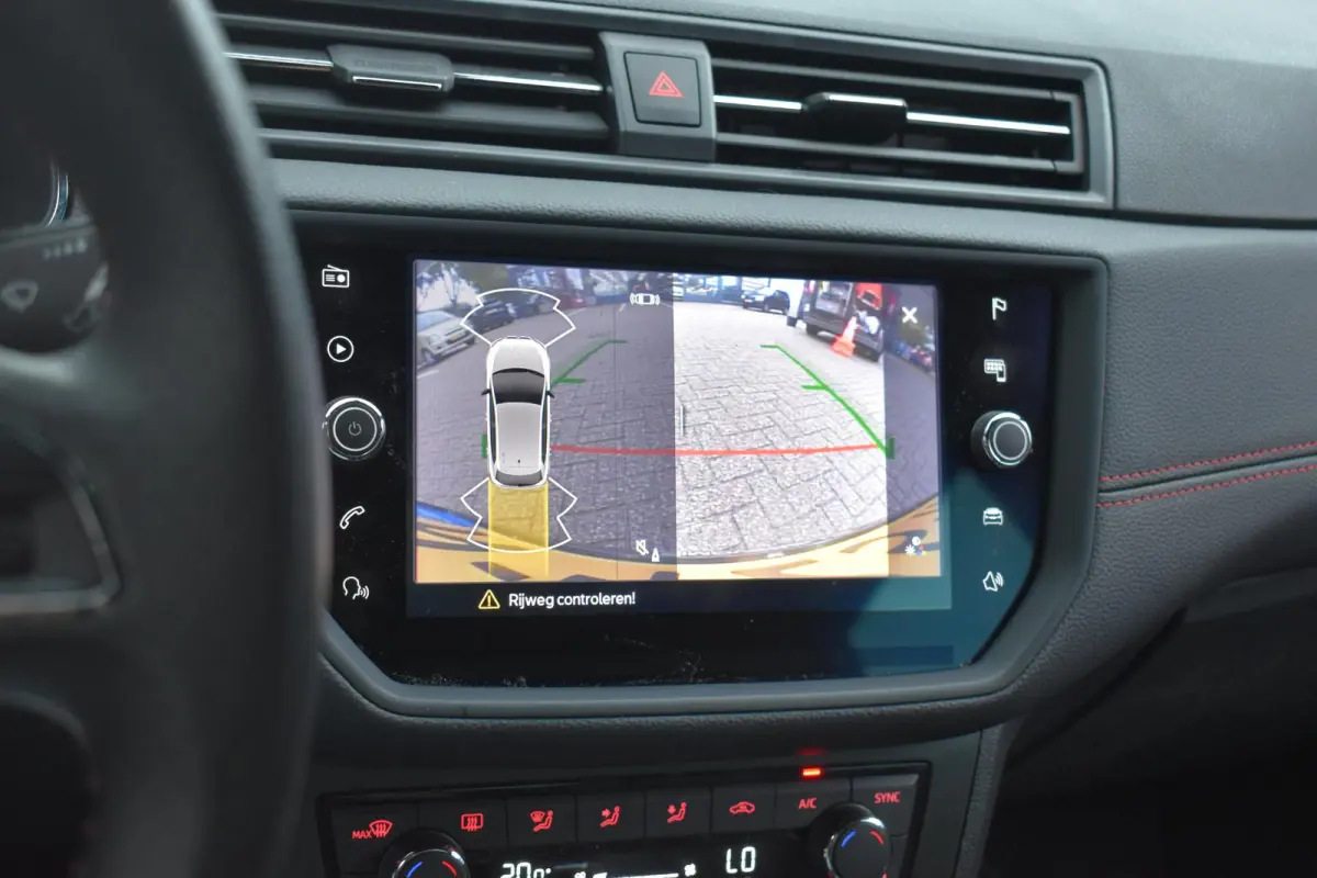 1.0 TSI FR Business Intense Plus Automaat | Carplay Navi | Digitaal Dashboard | LED | 12 mnd BOVAG garantie | Whatsapp 06-53188999