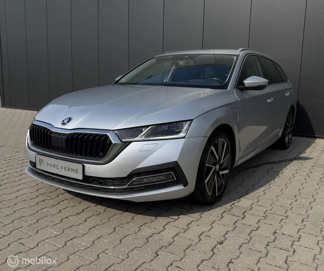 1.4 TSI PHEV/Memory/Leder/Canton/Headup/ACC/vol!