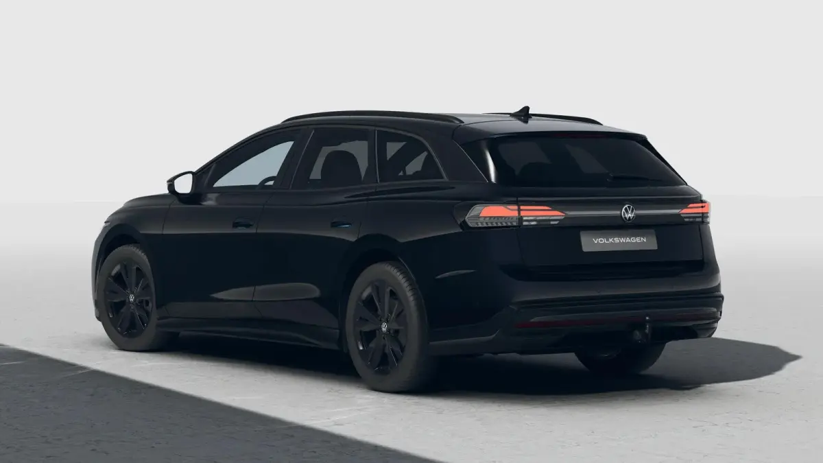 204pk Limited Edition 59 kWh | Trekhaak | Black Style Pakket