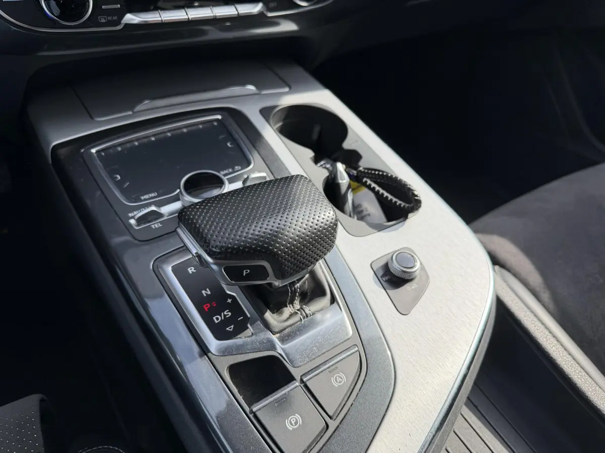 3.0 TDI e-tron quattro Sport S-Line | 360 Camera | DAB | Elektrische Trekhaak | Elektrische Achterklep | Memory Stoelen |