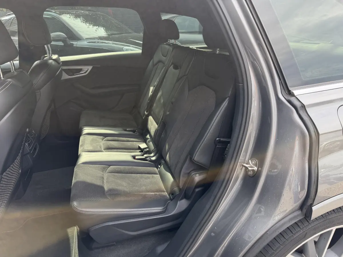 3.0 TDI e-tron quattro Sport S-Line | 360 Camera | DAB | Elektrische Trekhaak | Elektrische Achterklep | Memory Stoelen |