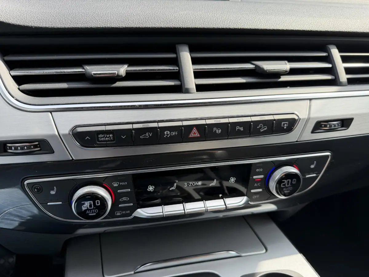 3.0 TDI e-tron quattro Sport S-Line | 360 Camera | DAB | Elektrische Trekhaak | Elektrische Achterklep | Memory Stoelen |