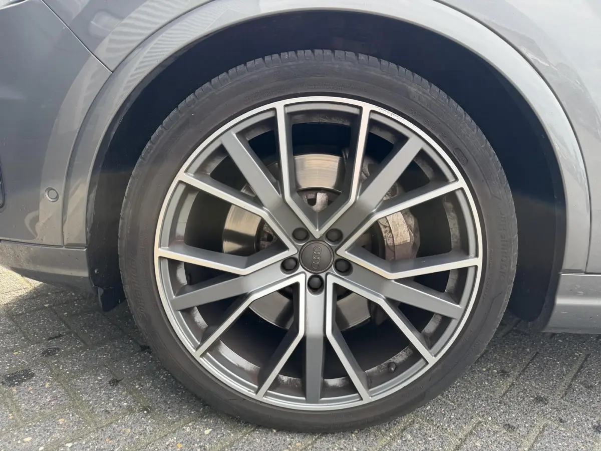 3.0 TDI e-tron quattro Sport S-Line | 360 Camera | DAB | Elektrische Trekhaak | Elektrische Achterklep | Memory Stoelen |