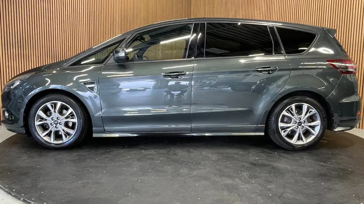 1.5 ST-Line 7-PERSOONS|NIEUWE MOTOR|AFN.TREKHAAK|STOEL+STUURVERW|CAMERA|CARPLAY|1/2 LEDER/ALCANTARA|MEMORY|CRUISE+CLIMA
