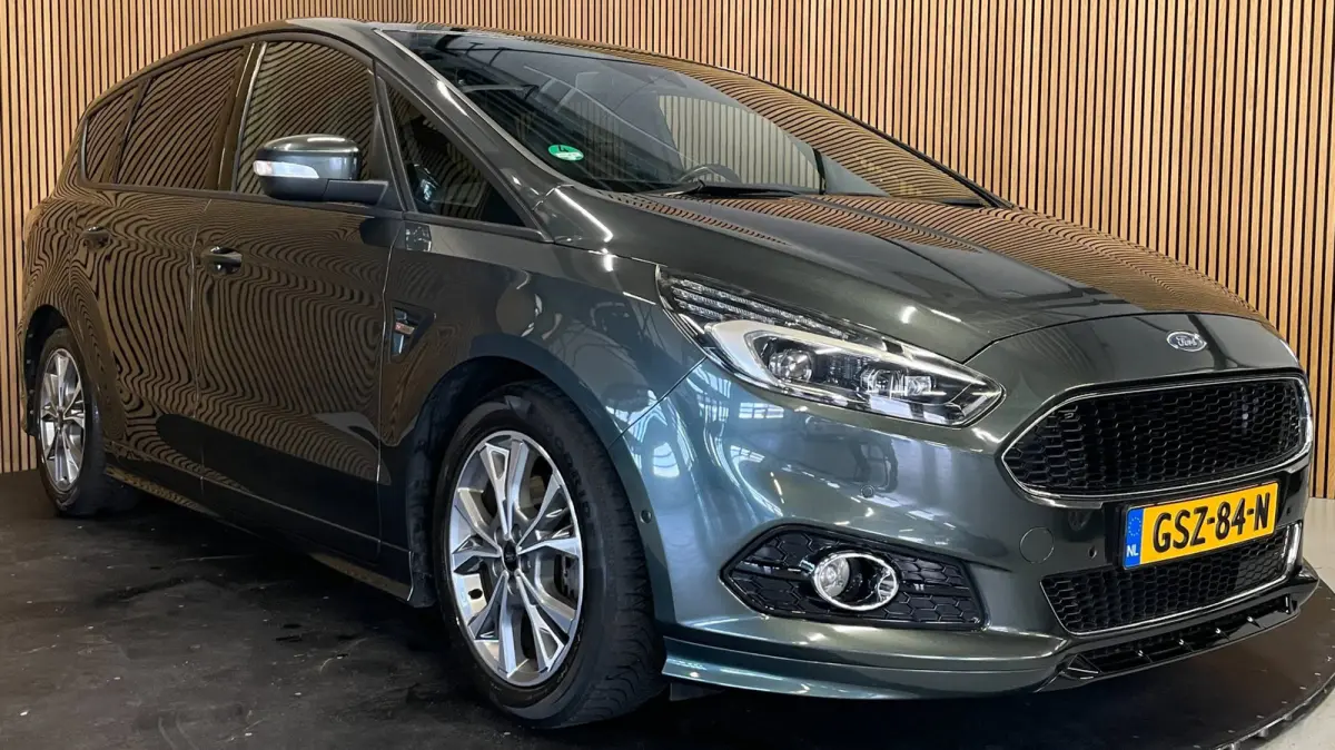 1.5 ST-Line 7-PERSOONS|NIEUWE MOTOR|AFN.TREKHAAK|STOEL+STUURVERW|CAMERA|CARPLAY|1/2 LEDER/ALCANTARA|MEMORY|CRUISE+CLIMA
