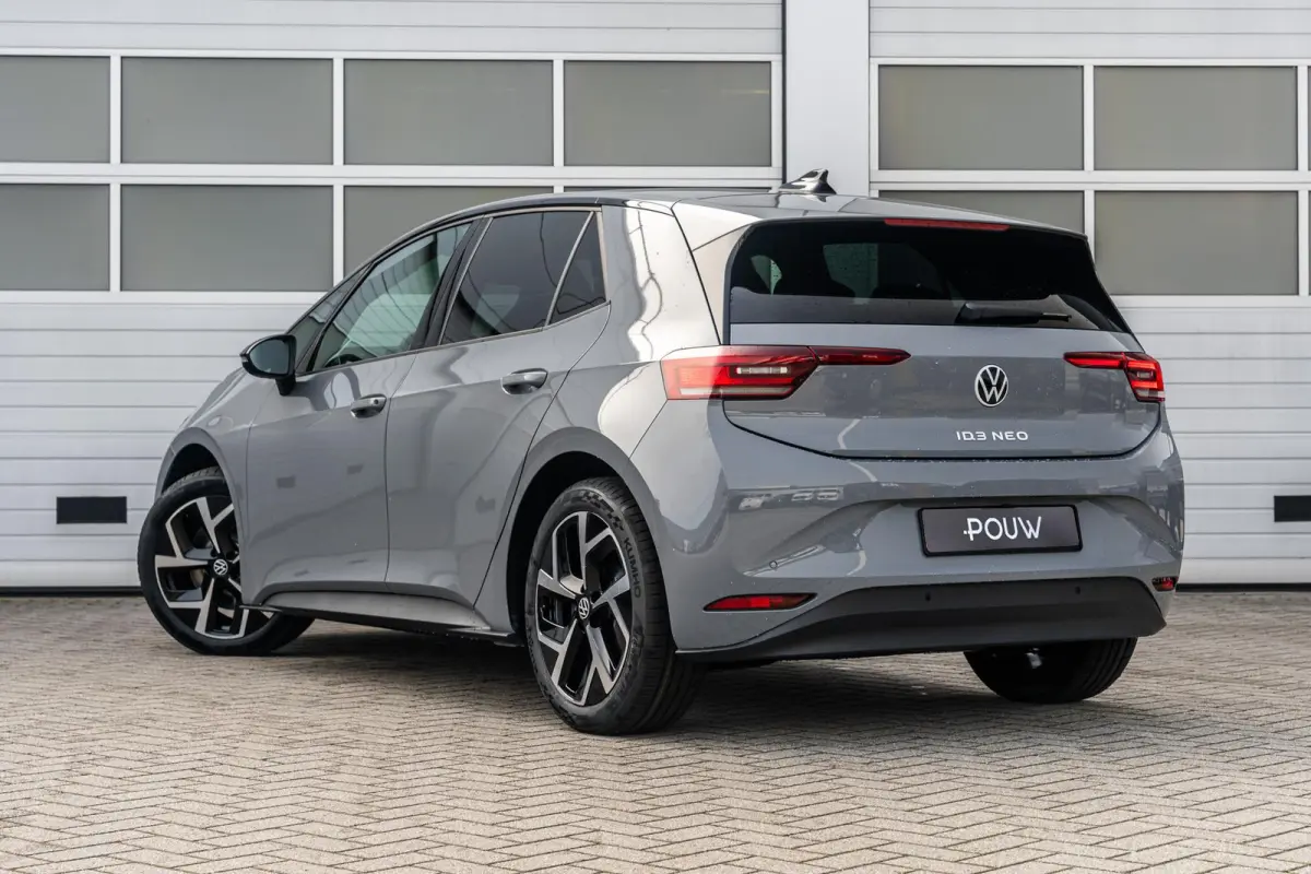 190pk Style 58 kWh | Steunhaak | 19" Velgen