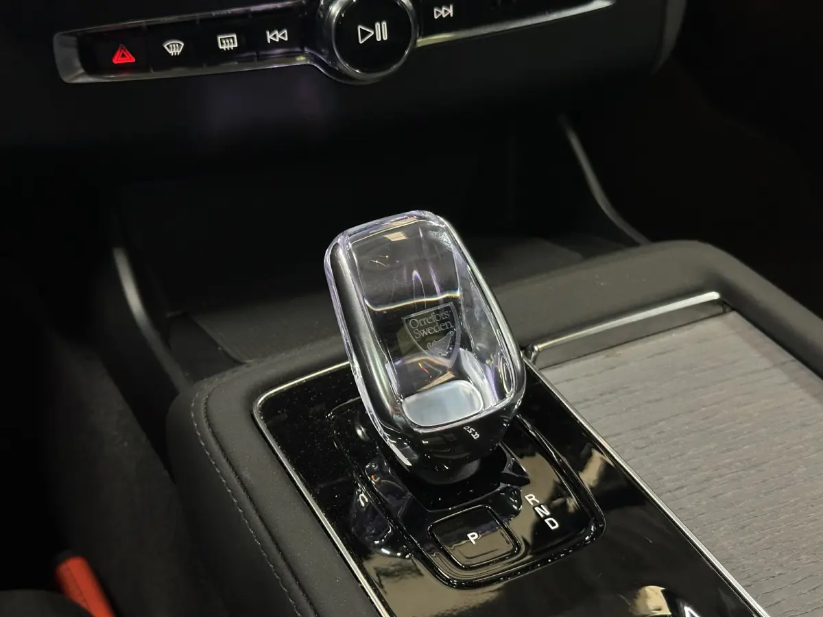 2.0 T8 Plug-in hybrid AWD Ultra Dark Pano | Stoelmassage | Luchtvering | Head-up|