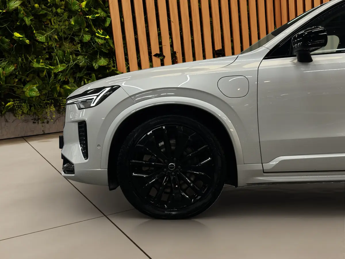2.0 T8 Plug-in hybrid AWD Ultra Dark Pano | Stoelmassage | Luchtvering | Head-up|