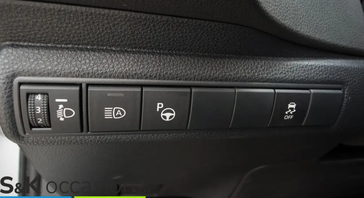 1.8 Hybrid 10j. garantie BSM NAVI Cruise