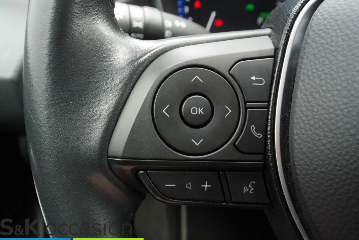 1.8 Hybrid 10j. garantie BSM NAVI Cruise