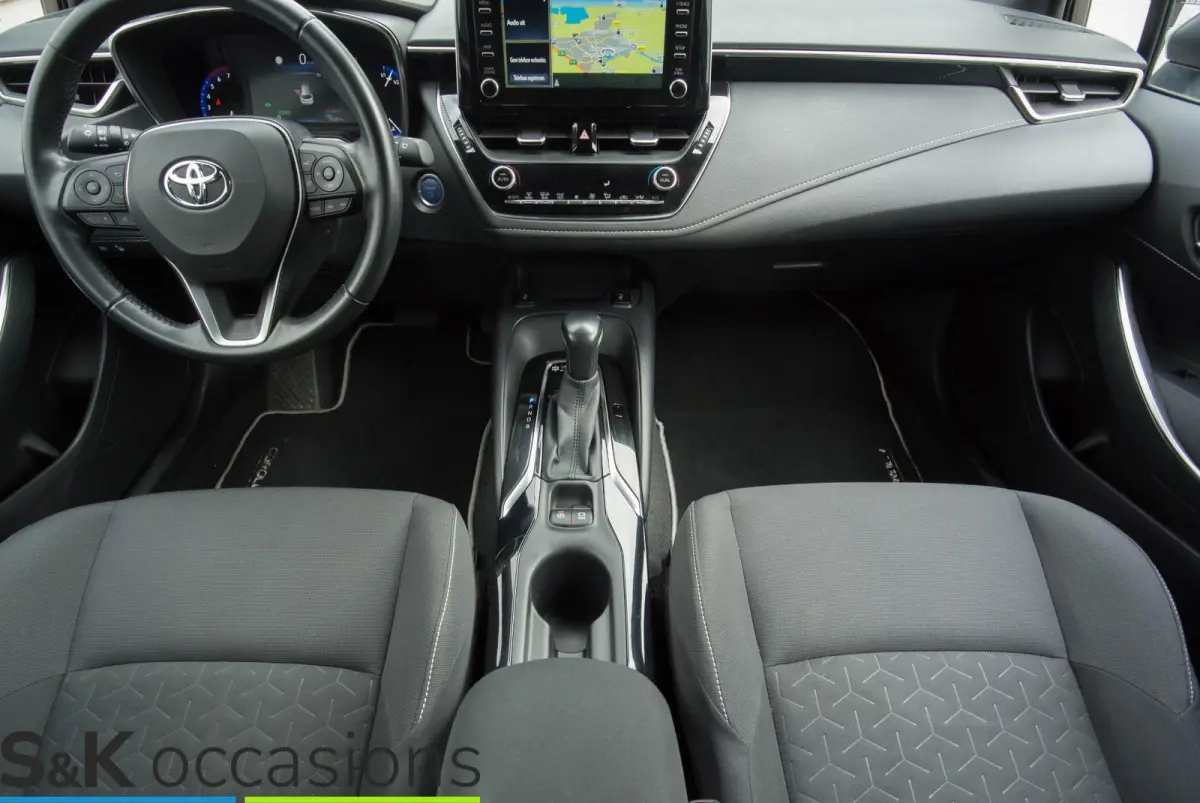 1.8 Hybrid 10j. garantie BSM NAVI Cruise