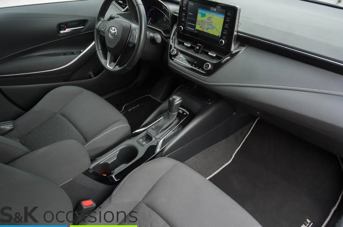 1.8 Hybrid 10j. garantie BSM NAVI Cruise