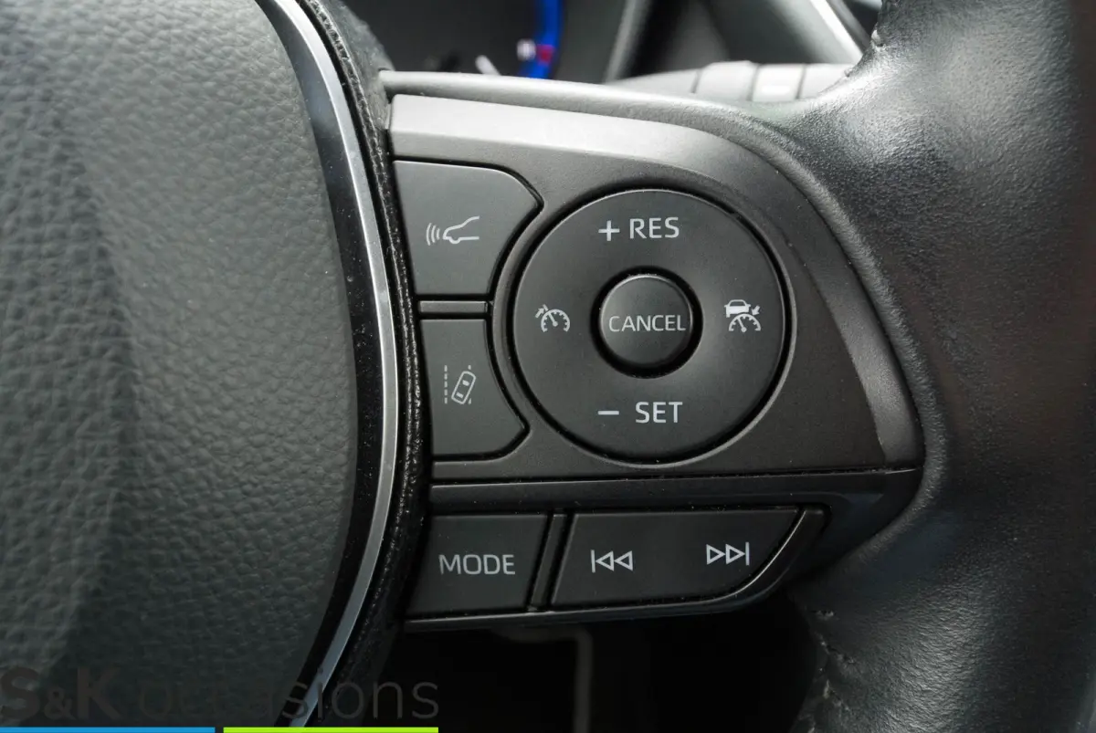 1.8 Hybrid 10j. garantie BSM NAVI Cruise