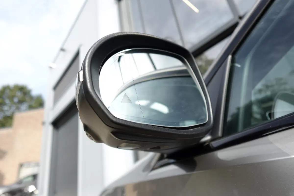 300 e AMG Line PANO KEYLESS 360