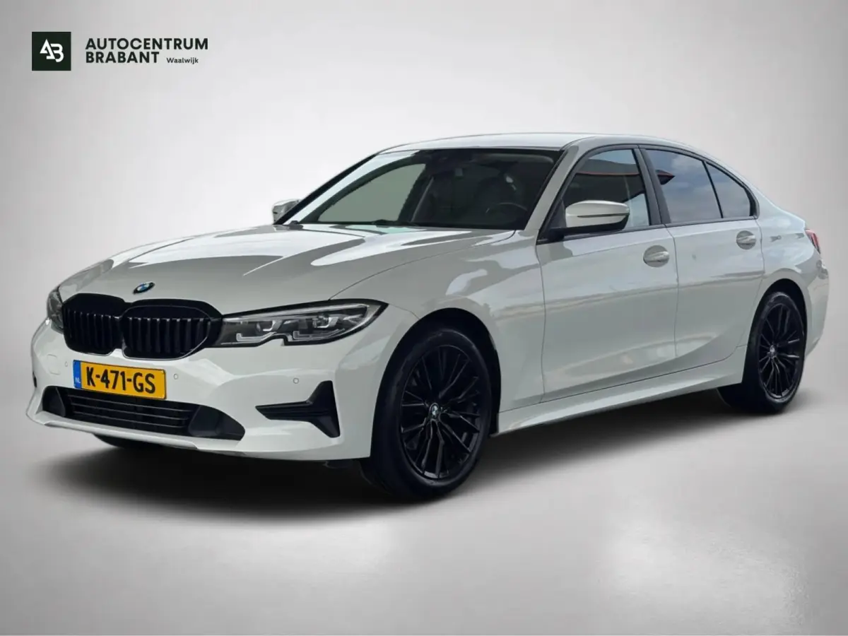 320i High Executive (Goed OndH, Navi Pro, StoelV, PDC V+A, Climate Con, Cruise Con, Etc)