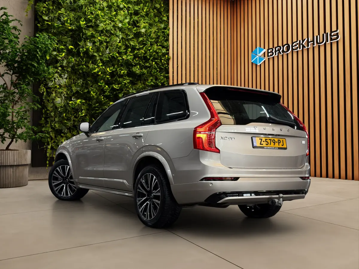 2.0 T8 Recharge AWD Ultimate Dark | Bowers&Wilkins| Luchtvering | Head-up| Sportstoelen|