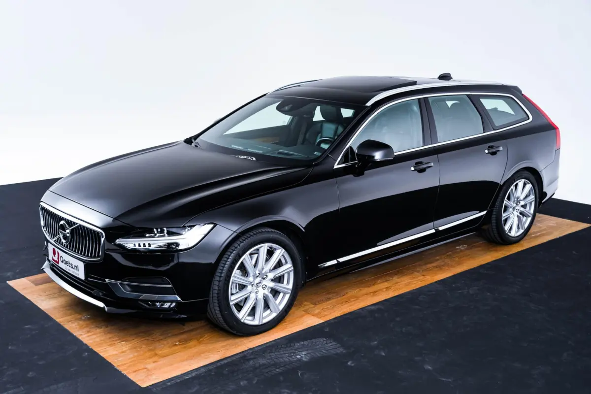 2.0 T5 Inscription Panoramadak - Luchtvering - Adaptieve Cruise Control - Head up - Harman Kardon - Stoelverwarming voor/achter - Stuurwielverwarming - Visual Park Assist - Drive Mode Settin