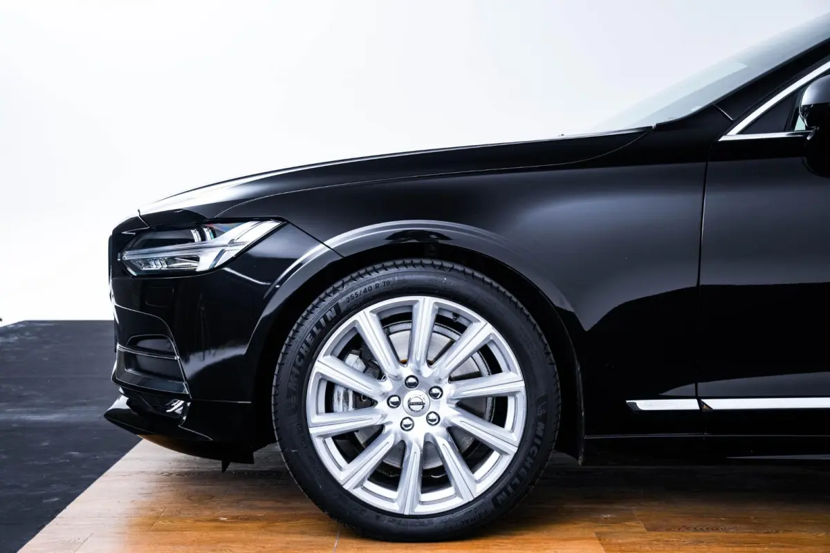 2.0 T5 Inscription Panoramadak - Luchtvering - Adaptieve Cruise Control - Head up - Harman Kardon - Stoelverwarming voor/achter - Stuurwielverwarming - Visual Park Assist - Drive Mode Settin