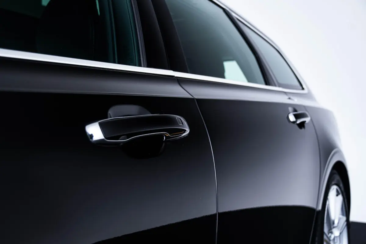 2.0 T5 Inscription Panoramadak - Luchtvering - Adaptieve Cruise Control - Head up - Harman Kardon - Stoelverwarming voor/achter - Stuurwielverwarming - Visual Park Assist - Drive Mode Settin