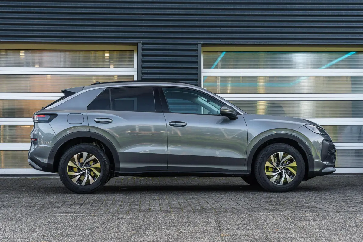 1.5 eTsi 116pk DSG Limited Edition | LMV 16'' | Voorstoel Verwarmd