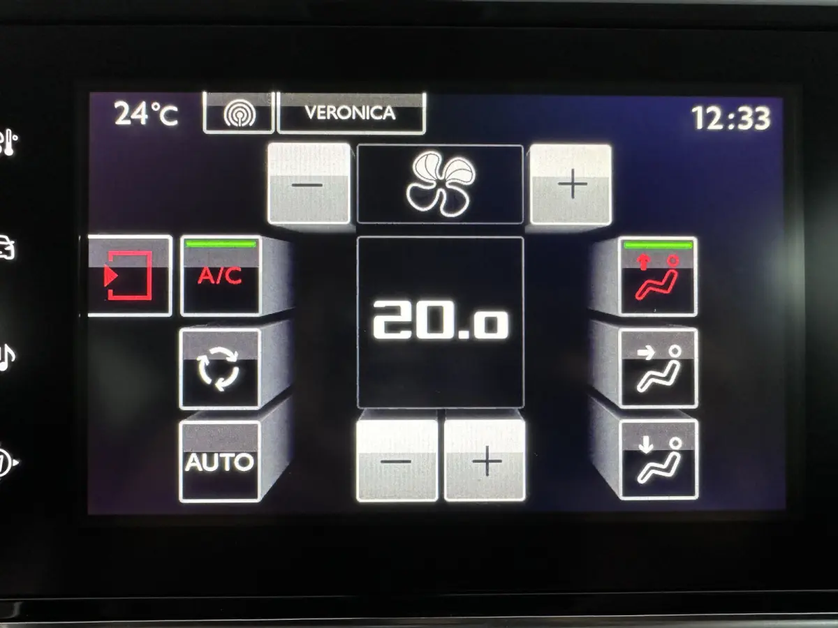 1.2 PureTech Business *NAVI-FULLMAP | DIGI-COCKPIT | ECC | PRIVACY-GLASS | PDC | CRUISE | COMFORTSEATS | TOWBAR*