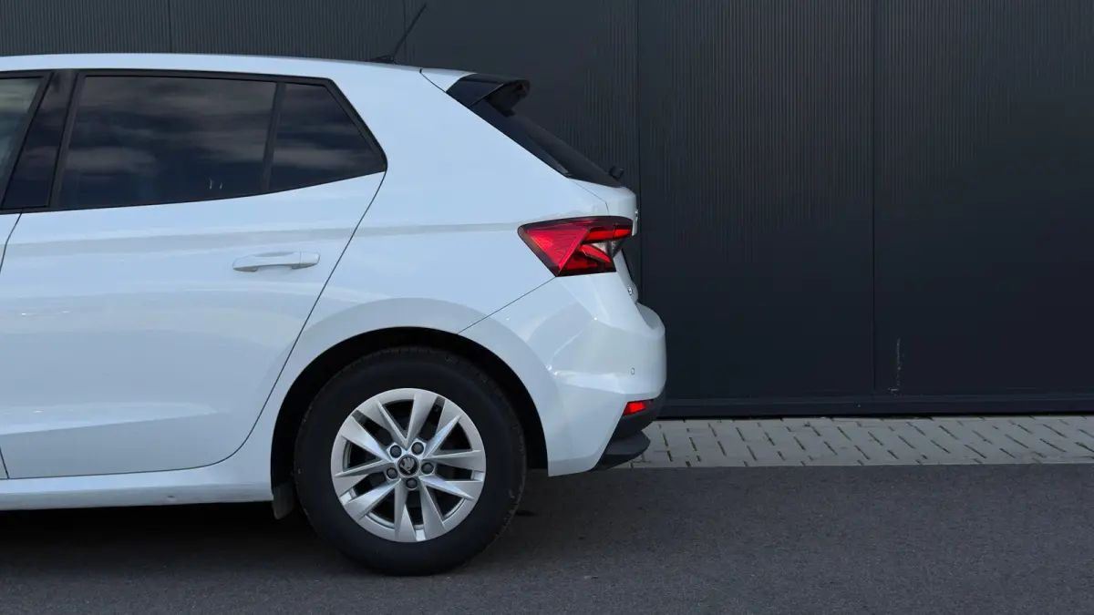 95pk 1.0 TSI Selection | Airco | Cruise Control | Keyless start | 15' | parkeersensor achter |