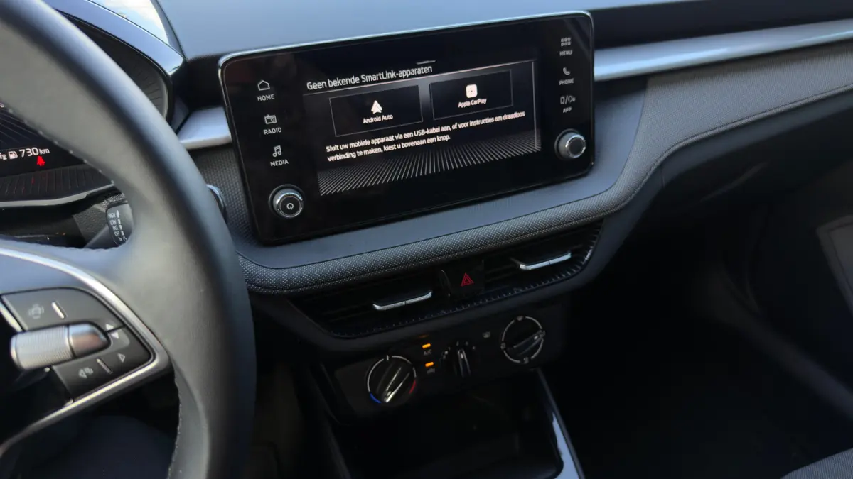 95pk 1.0 TSI Selection | Airco | Cruise Control | Keyless start | 15' | parkeersensor achter |