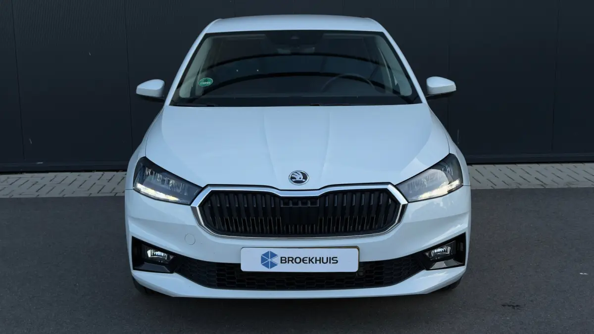 95pk 1.0 TSI Selection | Airco | Cruise Control | Keyless start | 15' | parkeersensor achter |