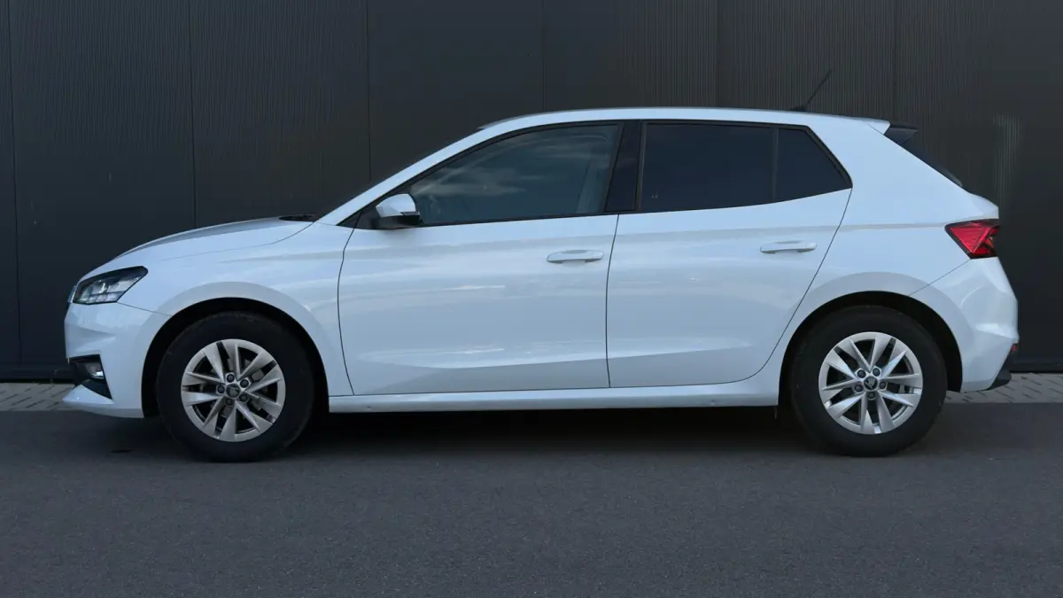 95pk 1.0 TSI Selection | Airco | Cruise Control | Keyless start | 15' | parkeersensor achter |