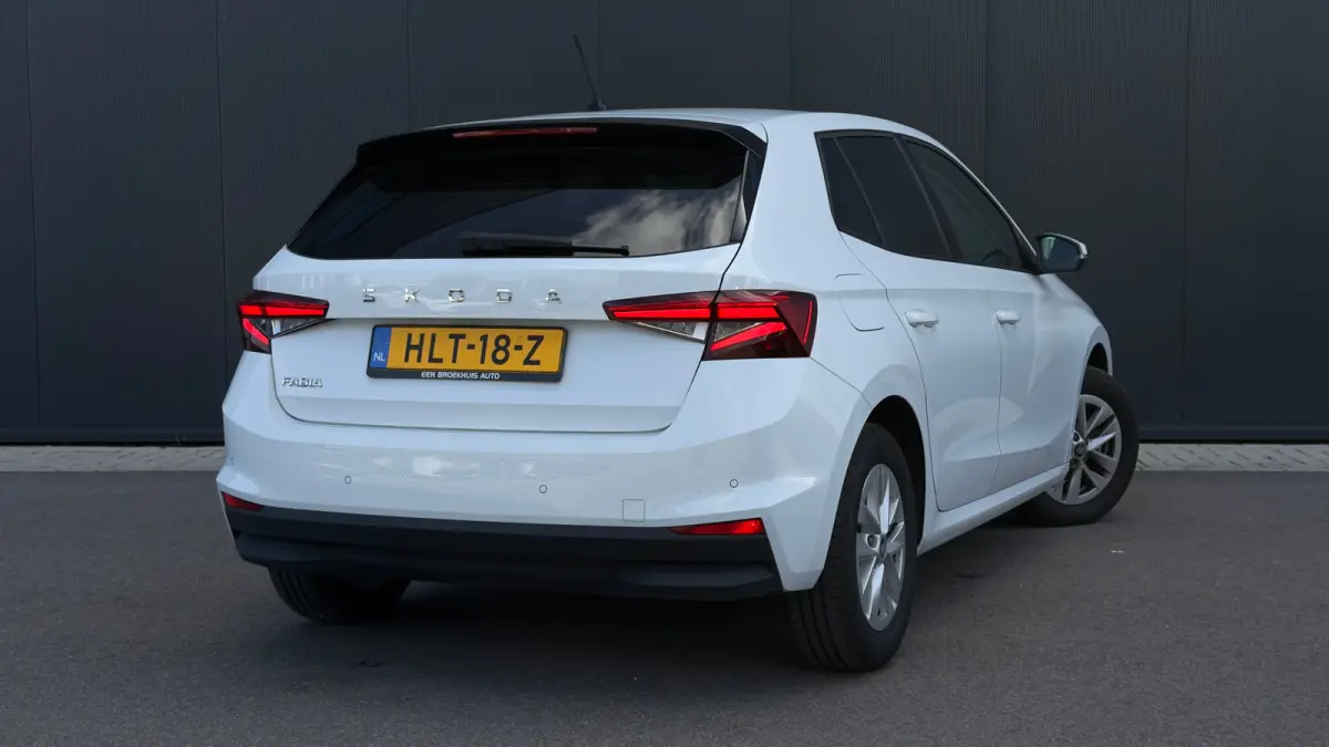 95pk 1.0 TSI Selection | Airco | Cruise Control | Keyless start | 15' | parkeersensor achter |