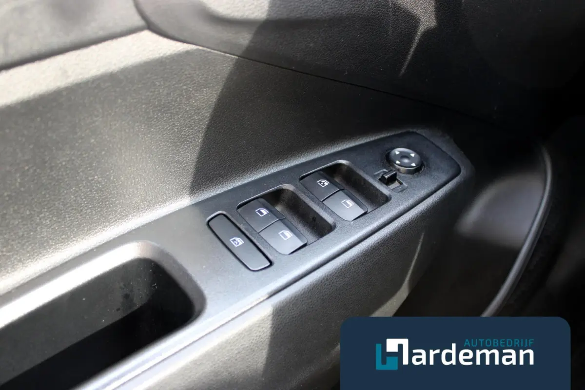 1.0 Comfort Carplay Stoelverw.