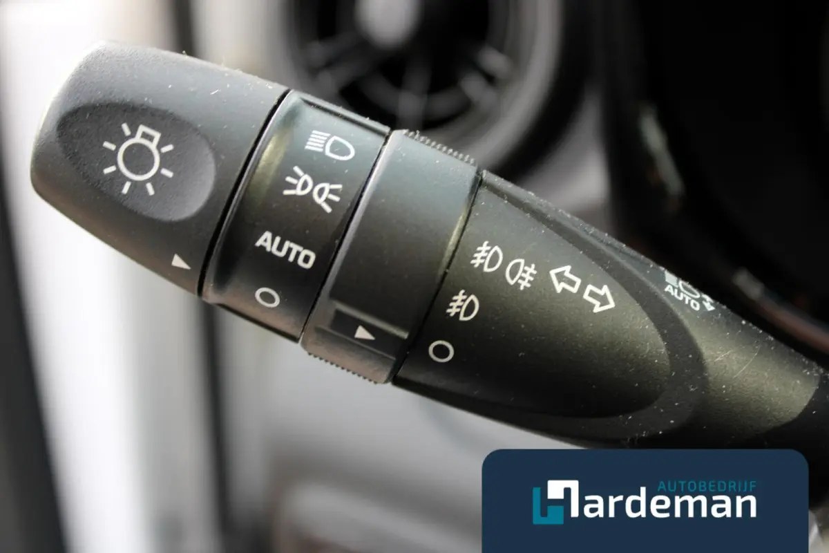 1.0 Comfort Carplay Stoelverw.