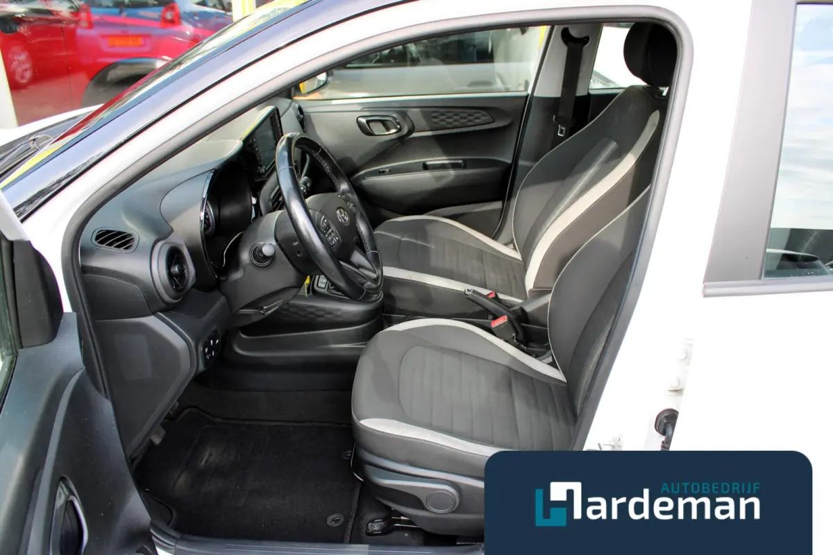 1.0 Comfort Carplay Stoelverw.