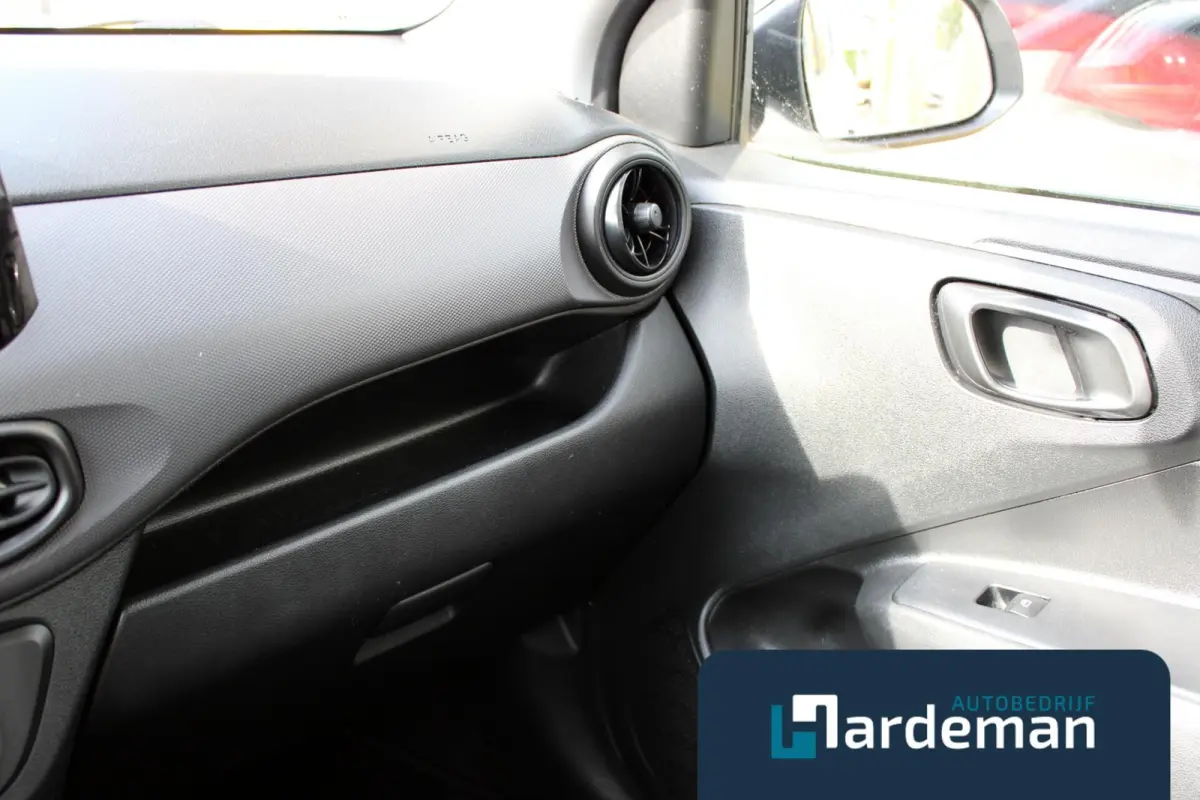 1.0 Comfort Carplay Stoelverw.