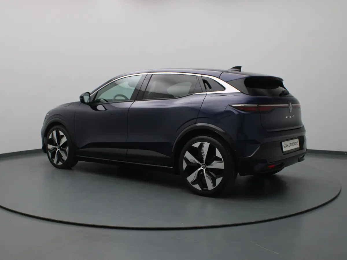 EV60 Optimum Charge Iconic Apple Carplay/Android Auto | Climate
