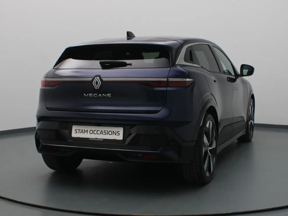 EV60 Optimum Charge Iconic Apple Carplay/Android Auto | Climate