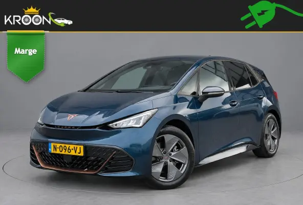 Business One 62kWh SOH 92% Apple CarPlay / Android Auto
