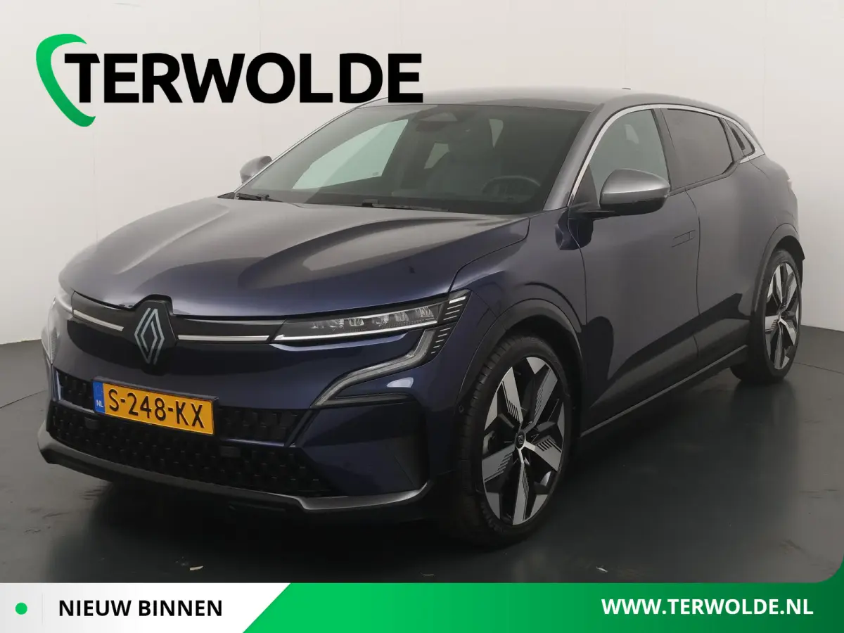 techno EV60 220pk optimum charge | Advanced Drive Assist | Trekhaak |