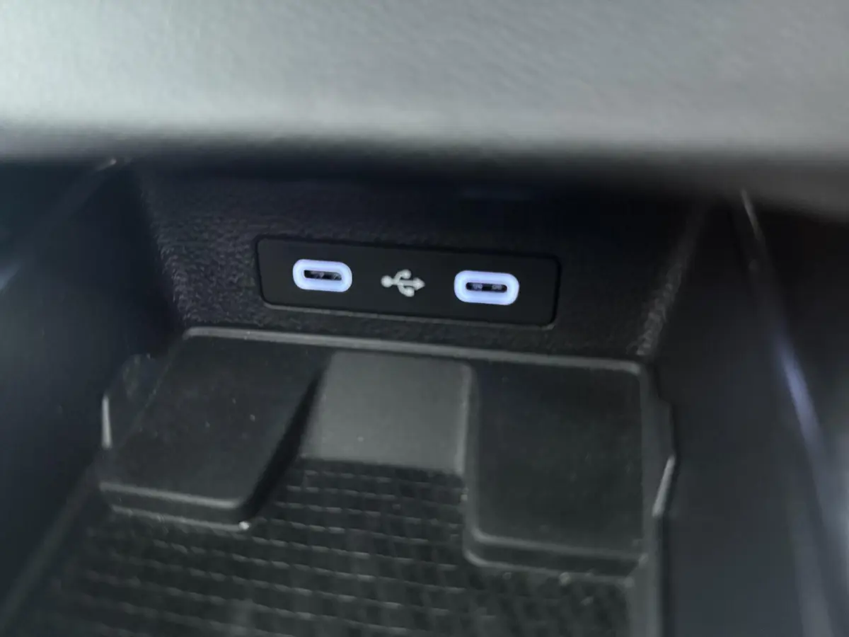 techno EV60 220pk optimum charge | Advanced Drive Assist | Trekhaak |