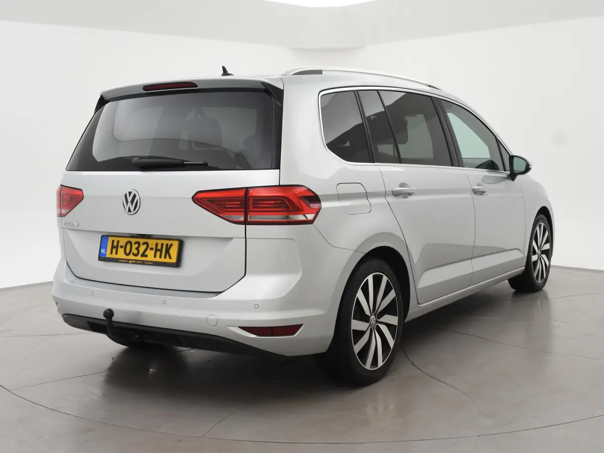 1.5 TSI 150 PK DSG AUT. 7-PERS HIGHLINE + TREKHAAK | ADAPTIVE CRUISE | MASSAGE | CAMERA | STOELVERW.