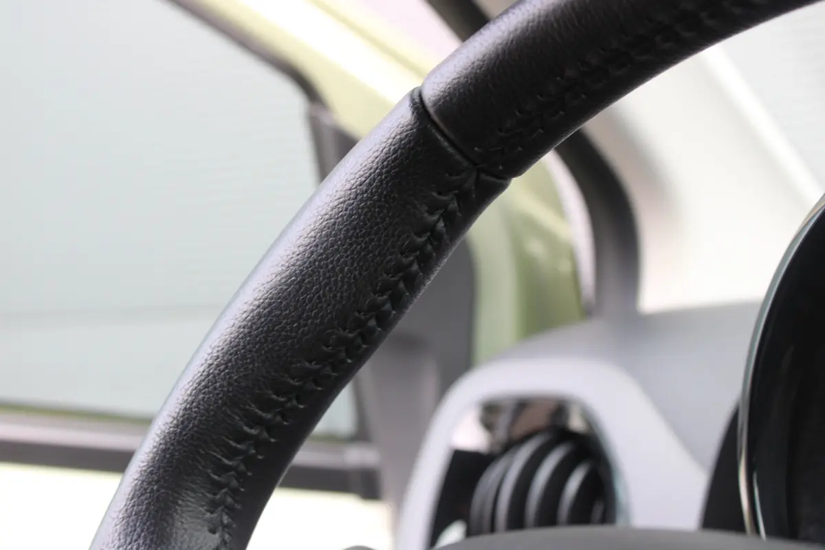1.0 e-VTi Allure | Navi by app | Apple carplay | Camera | LED | Mistlampen | NL auto | 15.000km |