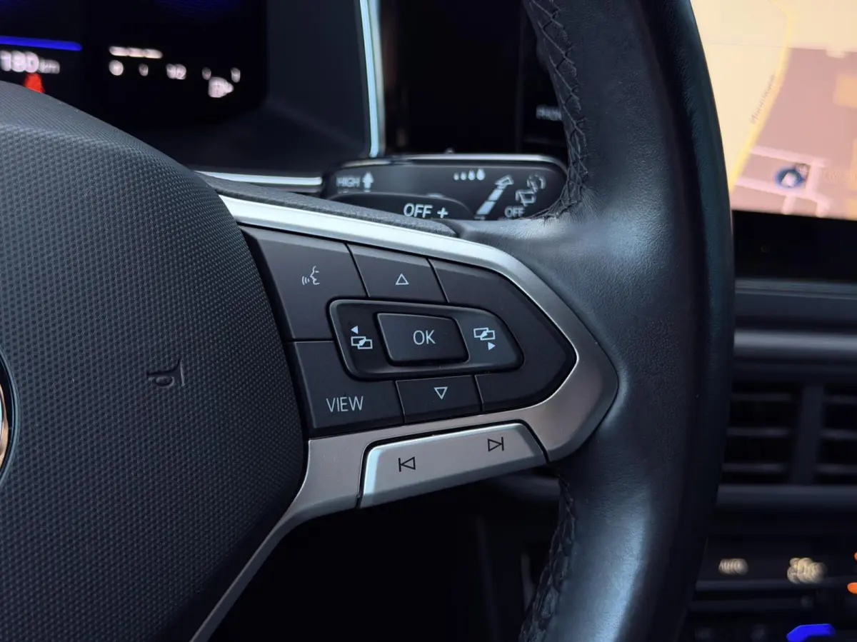 1.0 TSI 110PK! DSG AUT. R-Line CAM | ADAPT.CRUISE | STOELVERW. | CARPLAY | KEYLESS | NAV | LED