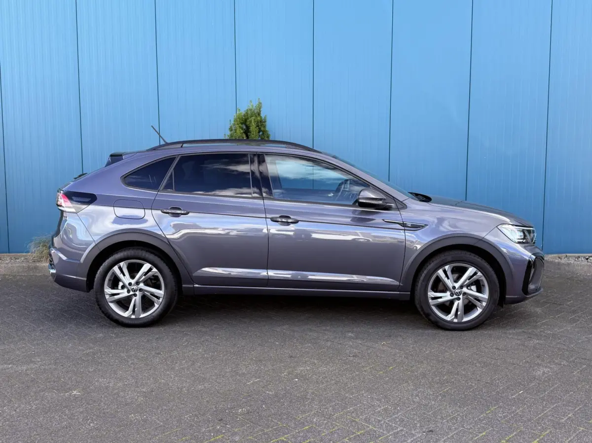 1.0 TSI 110PK! DSG AUT. R-Line CAM | ADAPT.CRUISE | STOELVERW. | CARPLAY | KEYLESS | NAV | LED