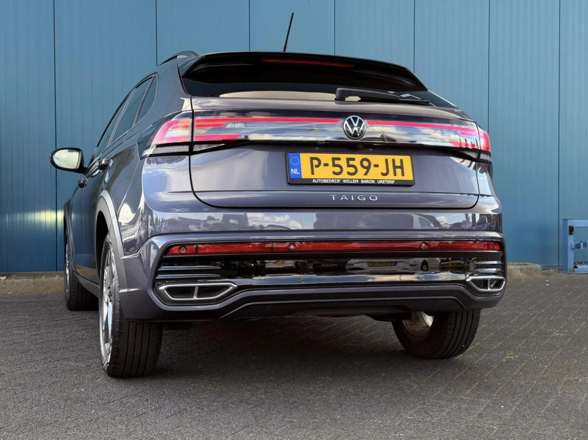 1.0 TSI 110PK! DSG AUT. R-Line CAM | ADAPT.CRUISE | STOELVERW. | CARPLAY | KEYLESS | NAV | LED
