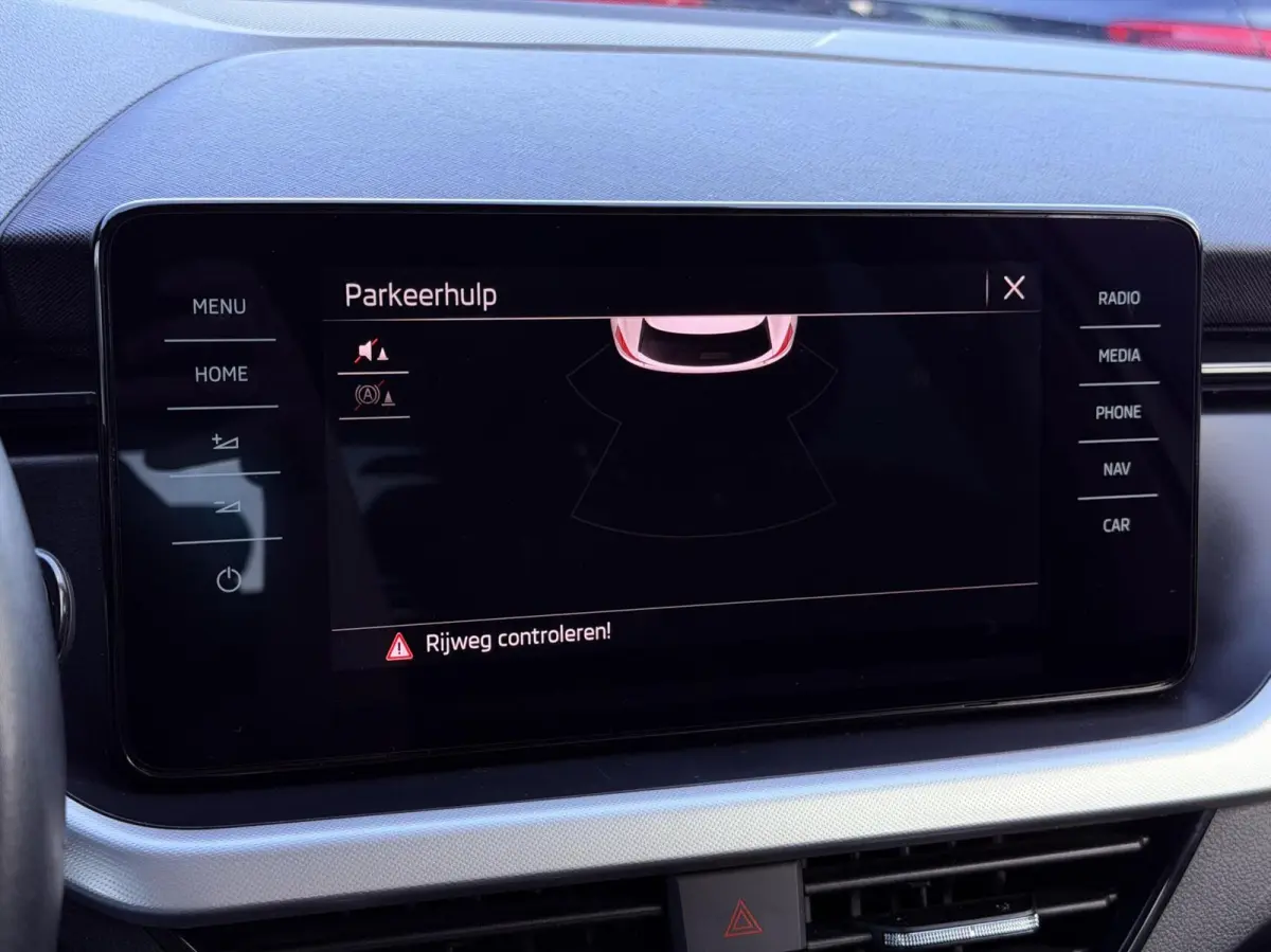 1.0 TSI Ambition TREKH. | CARPLAY | CRUISE | DIGI.DASHB | NAV | LED | PDC
