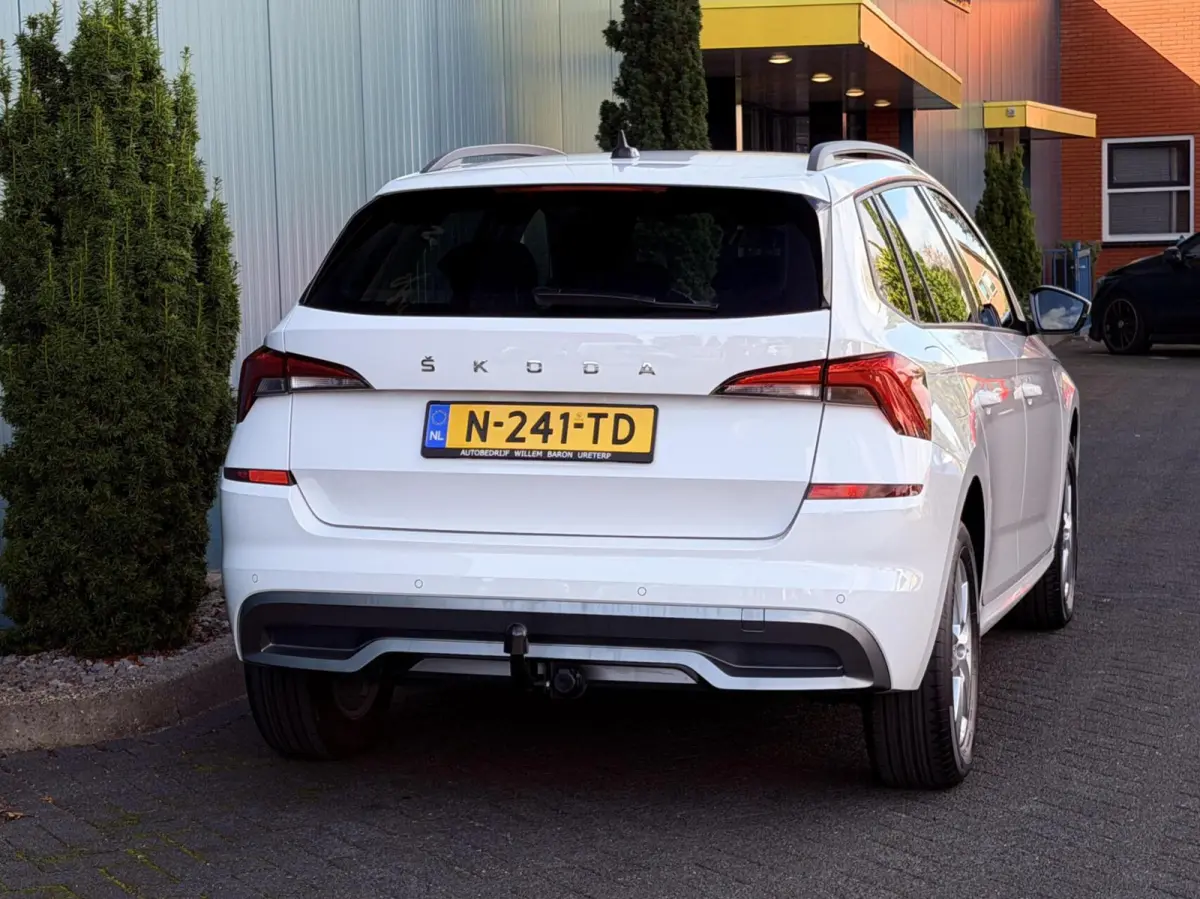 1.0 TSI Ambition TREKH. | CARPLAY | CRUISE | DIGI.DASHB | NAV | LED | PDC