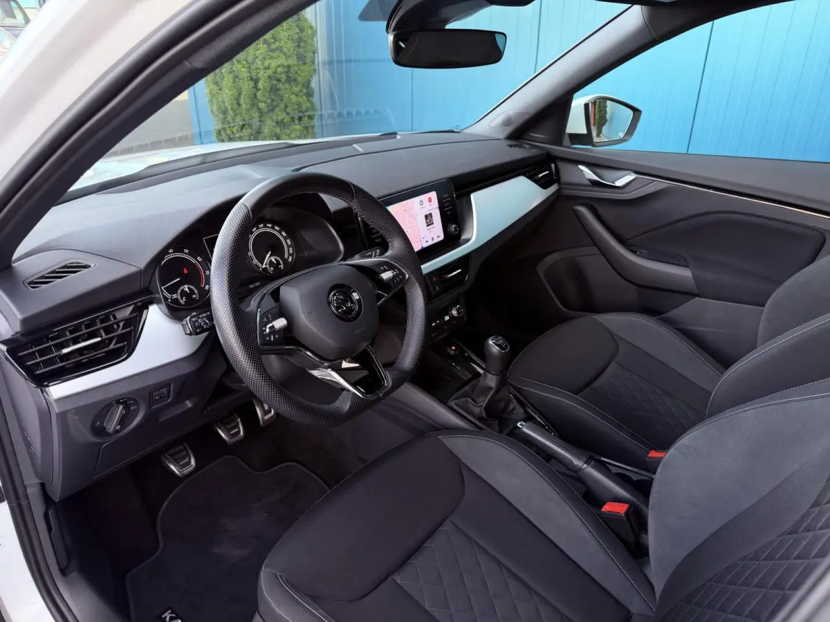 1.0 TSI Sport Business NAV.VIA.APP | CRUISE | DAB | LED | PDC | 18'LMV | 1'EIG | NAP