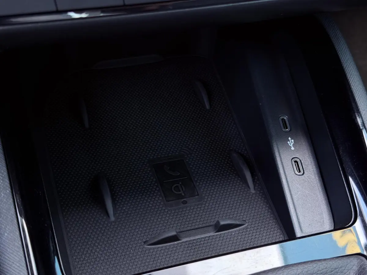 1.0 TSI Sport Business NAV.VIA.APP | CRUISE | DAB | LED | PDC | 18'LMV | 1'EIG | NAP
