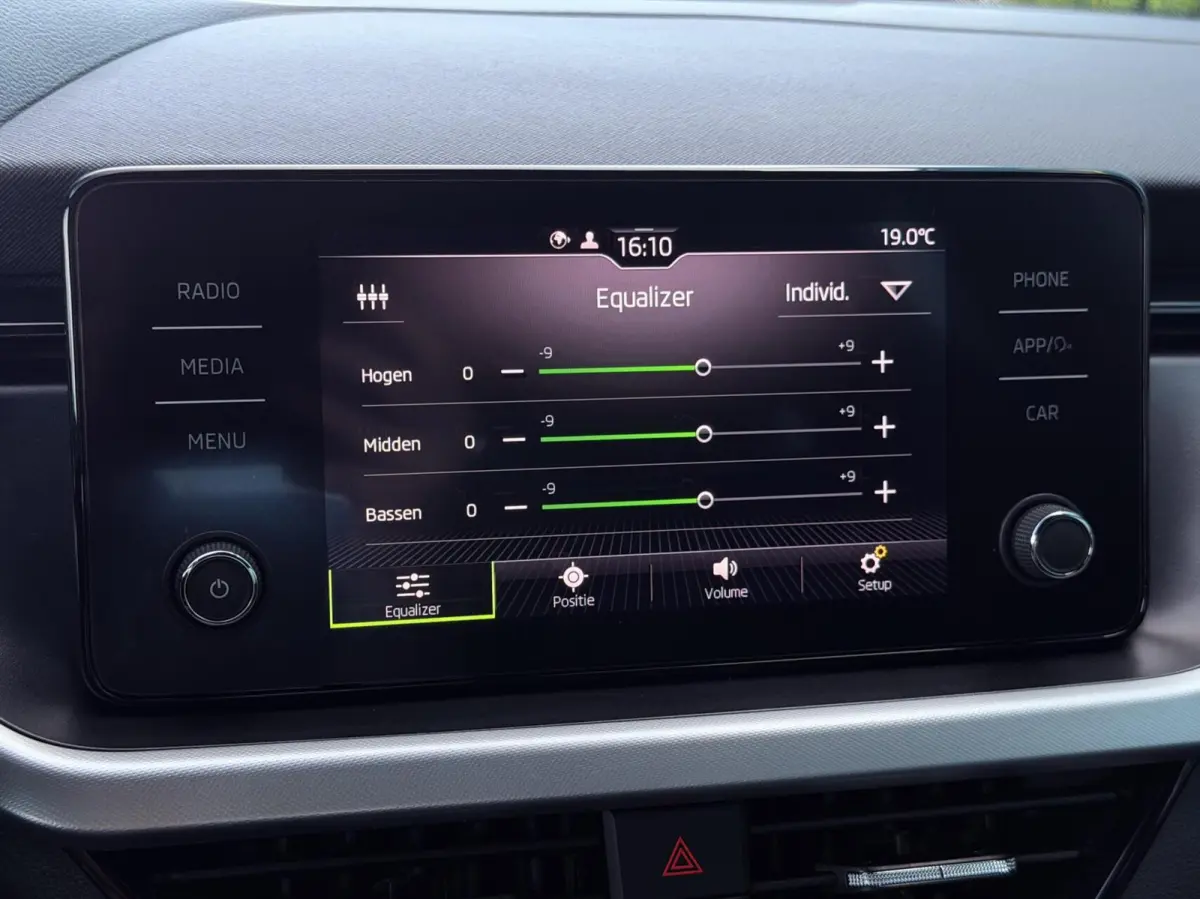 1.0 TSI Sport Business NAV.VIA.APP | CRUISE | DAB | LED | PDC | 18'LMV | 1'EIG | NAP